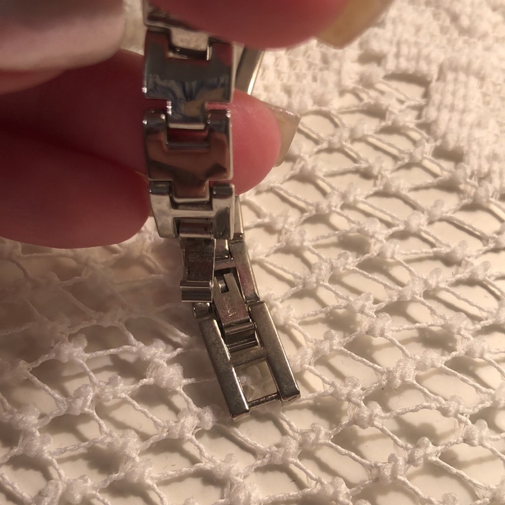 Watch - Picture 6 of 7
